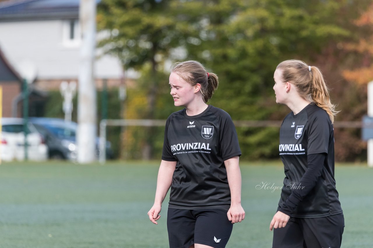 Bild 355 - Frauen SV Henstedt Ulzburg III - TSV Wiemersdorf : Ergebnis: 2:1